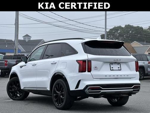 2022 Kia Sorento SX