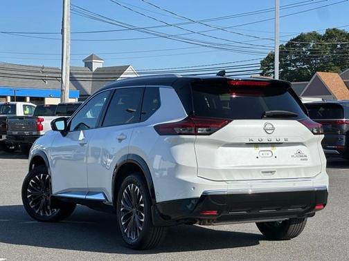 2024 Nissan Rogue Platinum