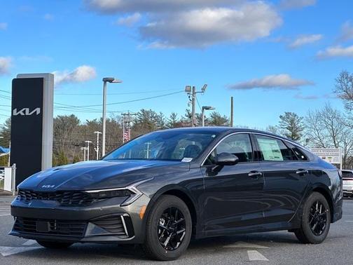 2025 Kia K5 LXS