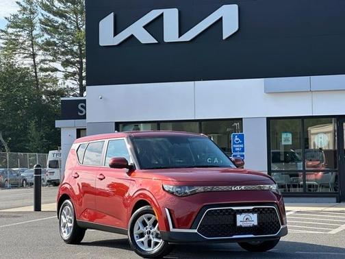 2024 Kia Soul LX