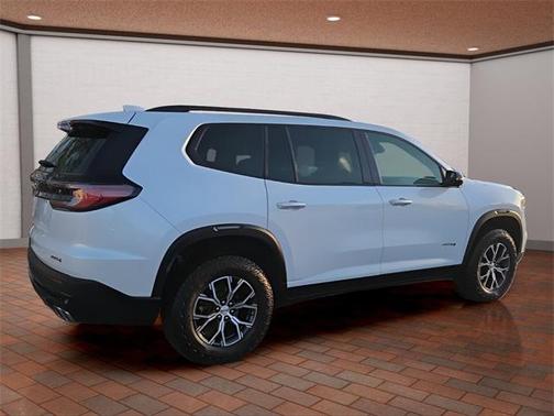 2024 GMC Acadia AT4