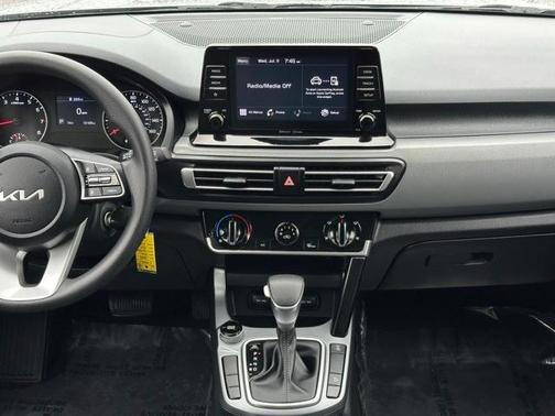 2023 Kia Seltos LX