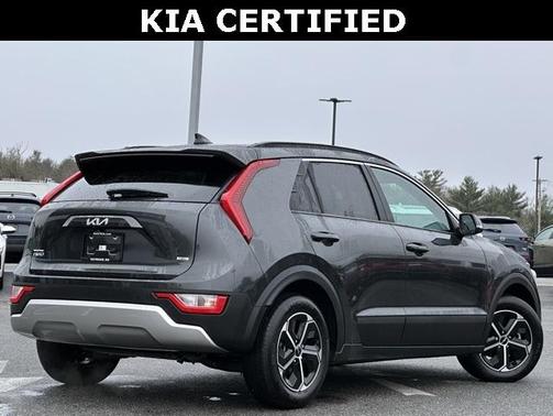 2024 Kia Niro EX