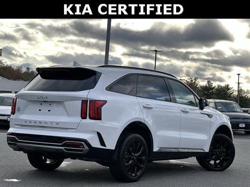 2022 Kia Sorento SX