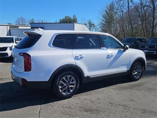 2023 Kia Telluride LX