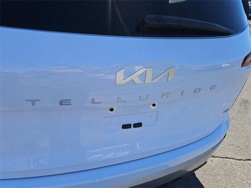 2023 Kia Telluride LX
