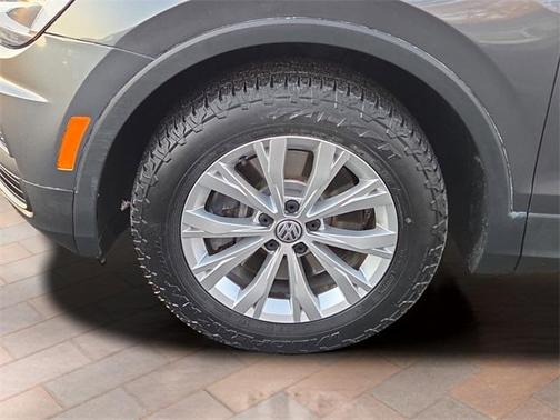 2018 Volkswagen Tiguan 2.0T SE