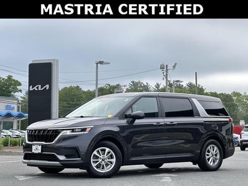 2022 Kia Carnival LX