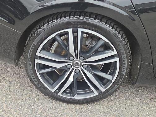 Blackstone 2019 Volvo S60 T6 R-Design