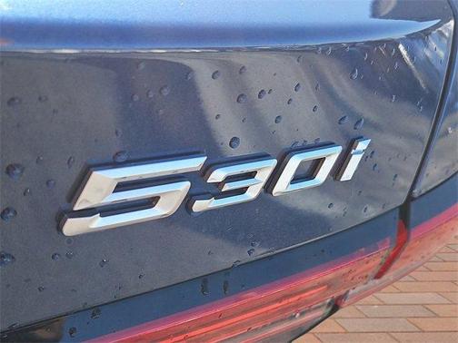 2024 BMW 530 i xDrive