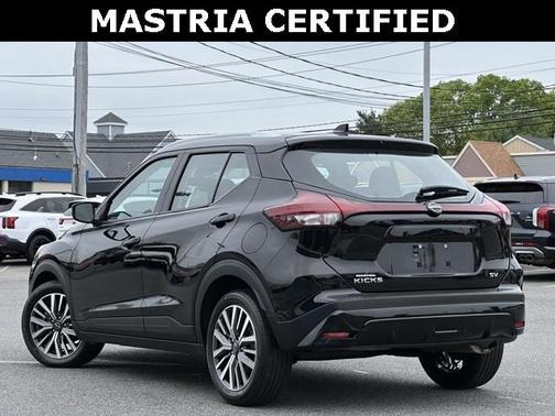 2024 Nissan Kicks SV
