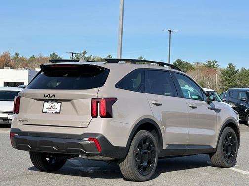 2025 Kia Sorento X-Line EX