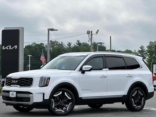 2023 Kia Telluride S