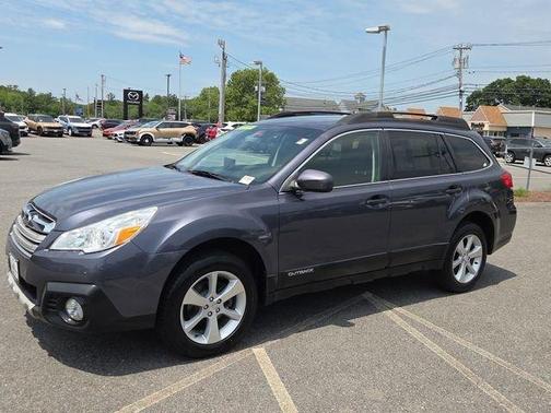 Carbide Gray Metallic 2014 Subaru Outback 2.5i Limited