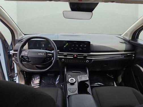 Blue 2026 Kia Sportage Hybrid S