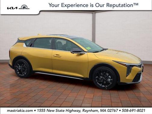 Sparkling 2026 Kia K4 GT-LINE