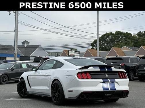 2016 Ford Shelby GT350 Base