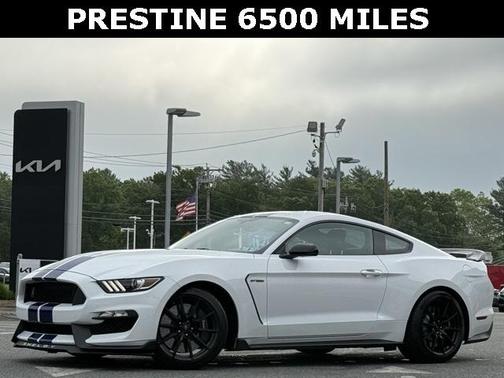 2016 Ford Shelby GT350 Base
