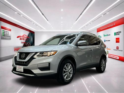 Brilliant Silver Metallic 2019 Nissan Rogue SV