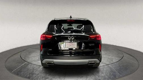2022 INFINITI QX50 Luxe