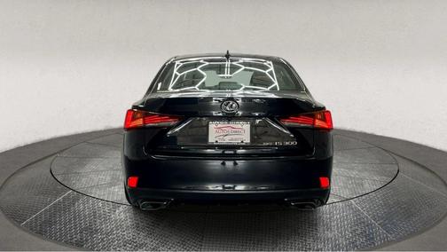 2018 Lexus IS 300 Base
