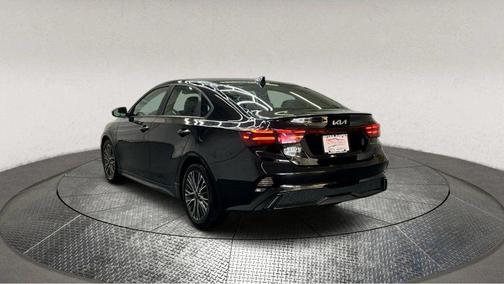 2022 Kia Forte GT-Line