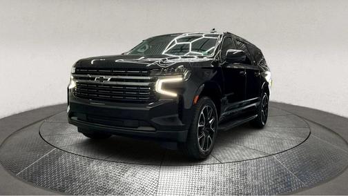 2022 Chevrolet Suburban RST