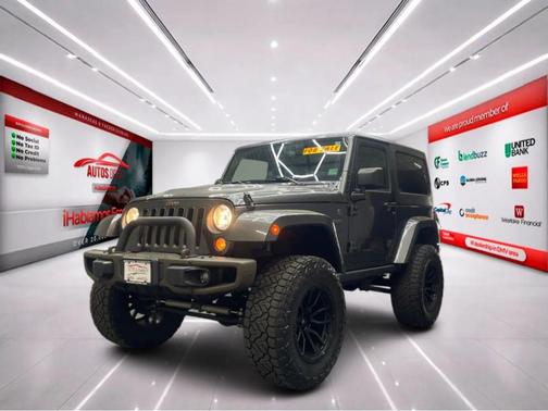 Granite Crystal Clearcoat Metallic 2016 Jeep Wrangler Sahara