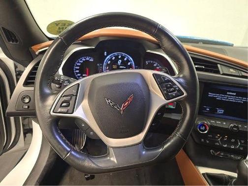 Arctic White 2019 Chevrolet Corvette Stingray Z51