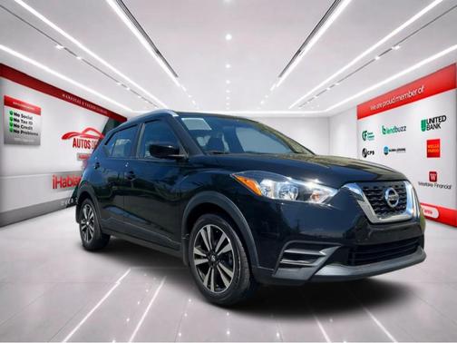 Super Black 2019 Nissan Kicks SV
