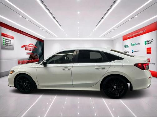 White 2025 Honda Civic Sport