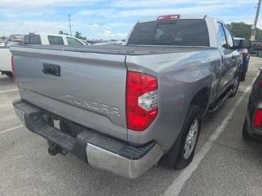 2017 Toyota Tundra SR5