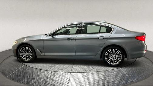 2019 BMW 530 i xDrive