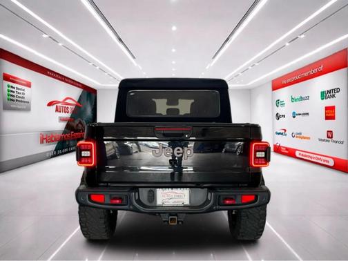 Black Clearcoat 2020 Jeep Gladiator Rubicon
