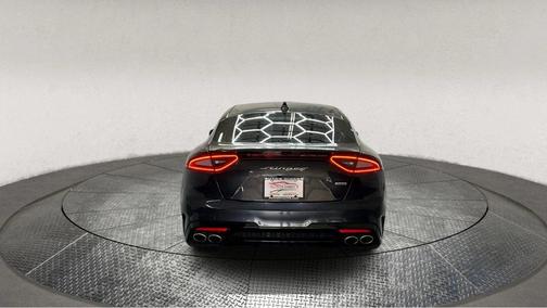 2021 Kia Stinger GT1
