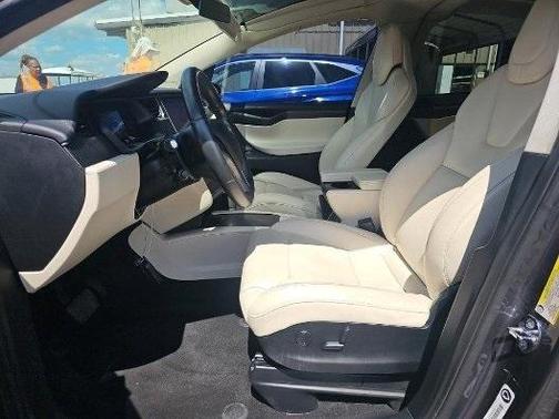 2018 Tesla Model X 75D