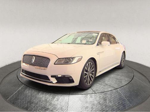 White 2020 Lincoln Continental Standard