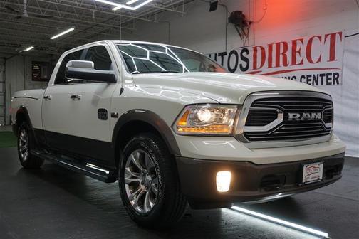 Photo 1 of 32 of 2018 RAM 1500 Longhorn