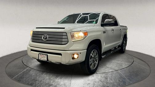 2017 Toyota Tundra SR5