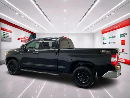 Midnight Black Metallic 2020 Toyota Tundra SR5