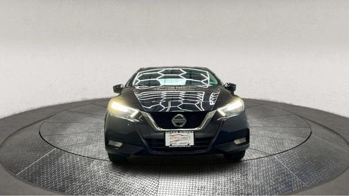 2021 Nissan Versa 1.6 SR