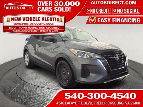 Gun Metallic 2025 Nissan Kicks Play S