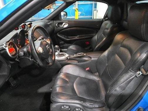 2011 Nissan 370Z Base