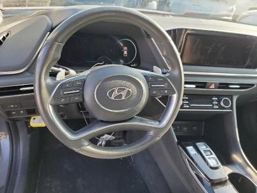 2022 Hyundai SONATA Limited