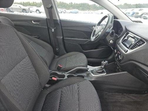 2021 Hyundai Accent SE