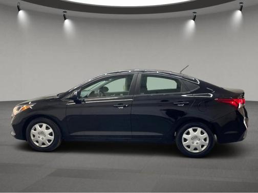 2021 Hyundai Accent SE
