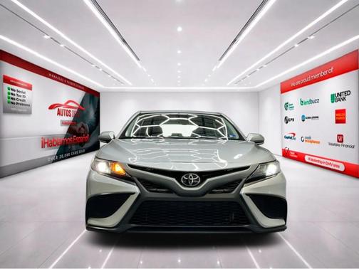 Celestial Silver Metallic 2024 Toyota Camry SE