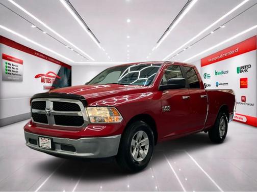 Flame Red Clearcoat 2017 RAM 1500 SLT