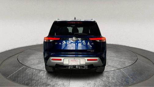 Deep Ocean Blue 2022 Nissan Pathfinder Platinum