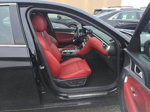 2023 Genesis G70 3.3T